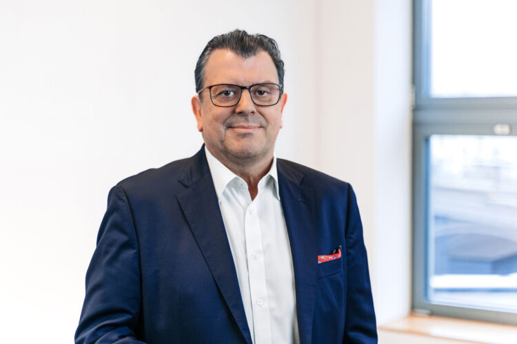 Portrait Rainer Lux, vdpResearch GmbH